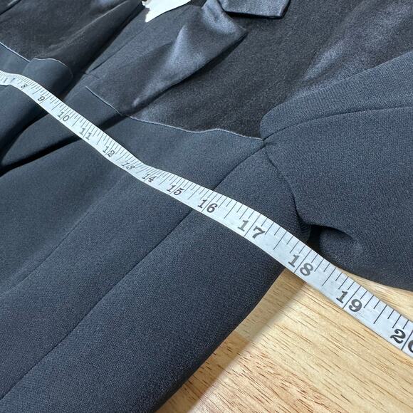 Cushnie NWT Satin Panel Cady Jacket Black Size 2 MSRP $1,594 Silk One Button - Picture 9 of 10